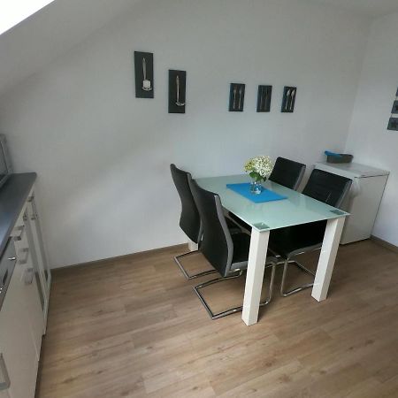 Moderne Ferienwohnung In Durmersheim 2 Zi, Naehe Rhein Und Messe Ka Exteriér fotografie